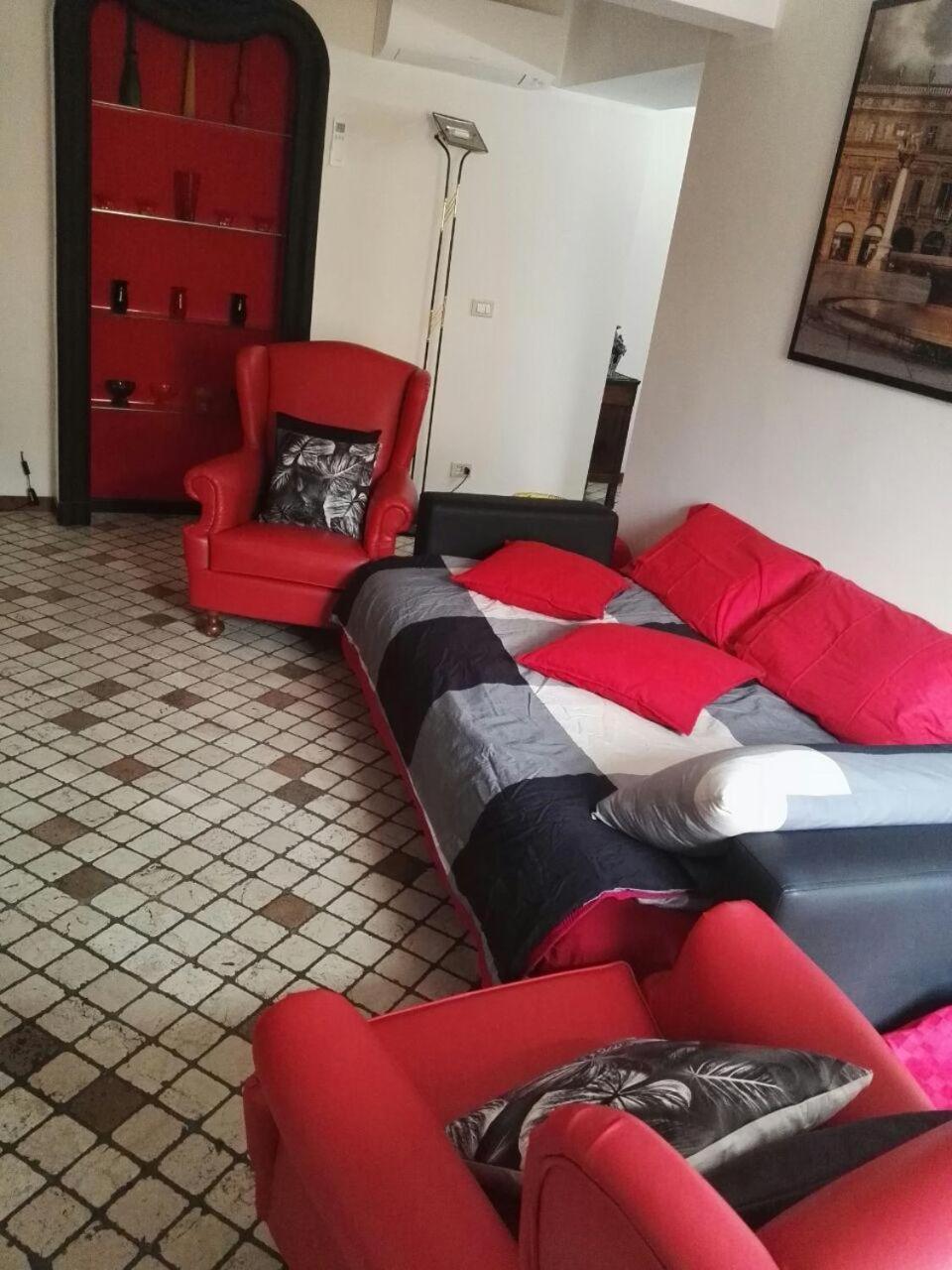 Suite Al Vecchio Castello Верона Екстер'єр фото